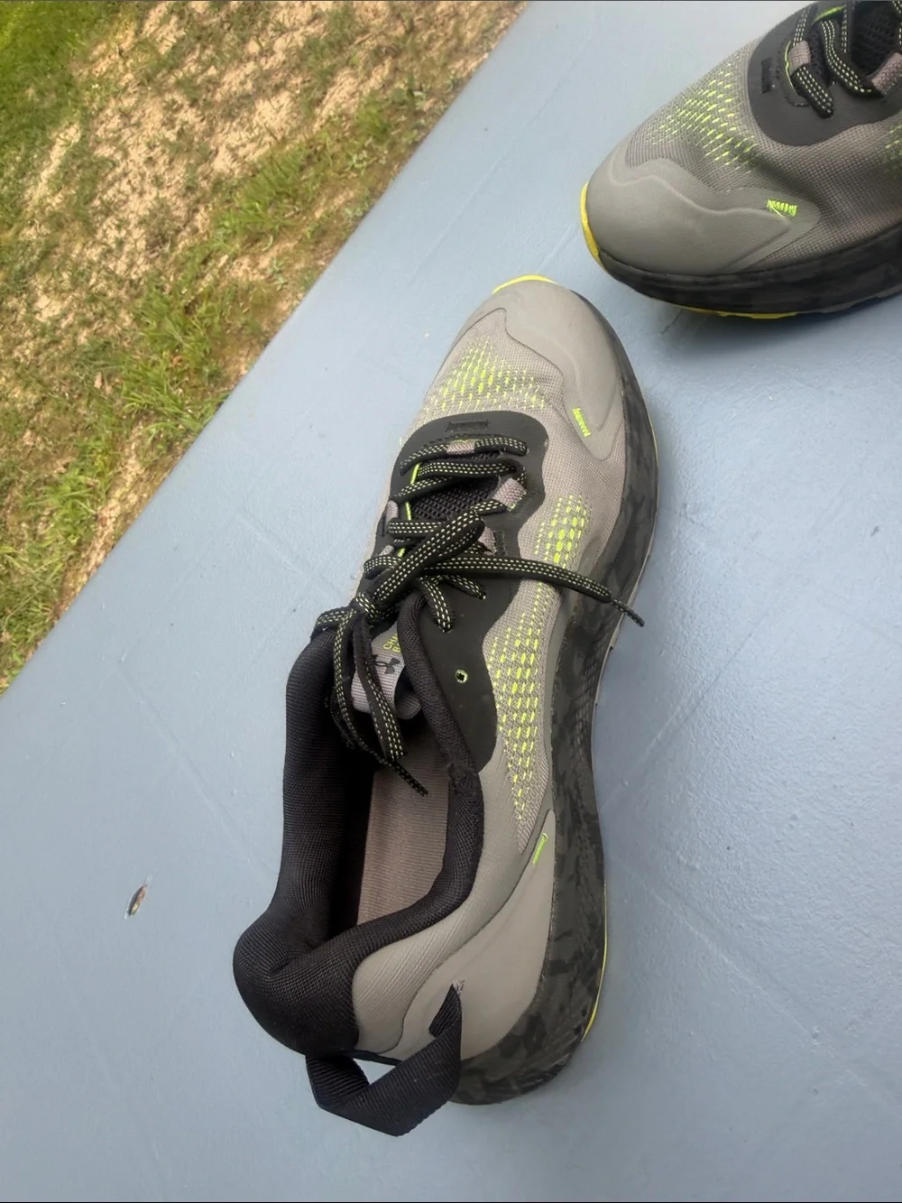 Under Armour Grey with Neon Yellow Accent Men's Running Sneakers